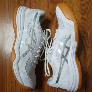 Women's Asics Upcourt 5 Volleyball Shoes Size 10